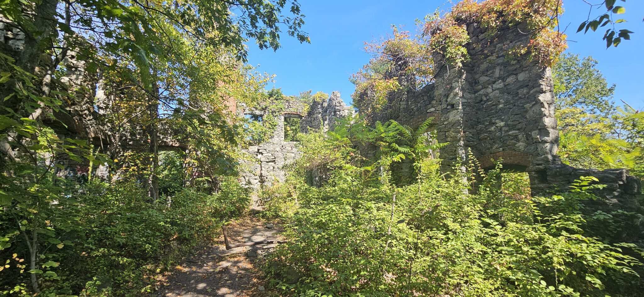 Exploring the Ruins of Van Slyke Castle - Explore North Jersey