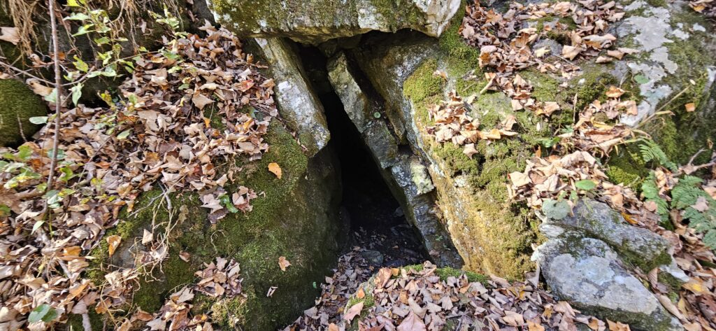 An image of a tight cave
