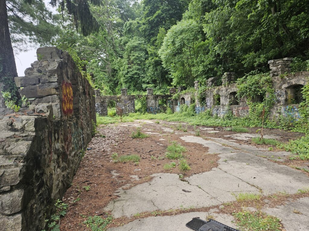 The Undercliff Bathhouse Ruins at Palisades Interstate Park